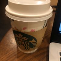 スターバックスカードはいくらから買えて買い方は？使い方はコレ！